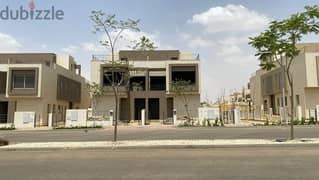 Twin house for sale in the best location in New Cairo, ready to move