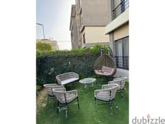 Apt with garden for rent in Fifth Square super lux