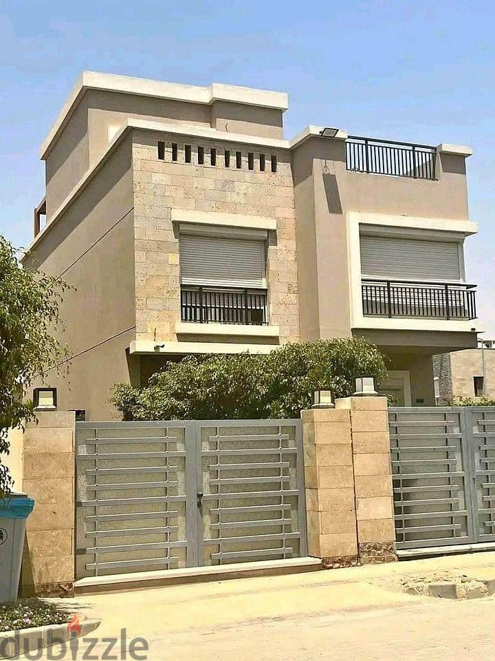 Stand alone villa with garden for sale 160m in new cairo 1(taj city compound) 2