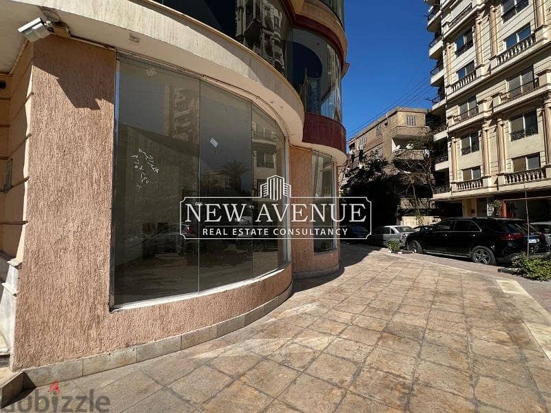 Ground Commercial Retail for rent 320m2 4