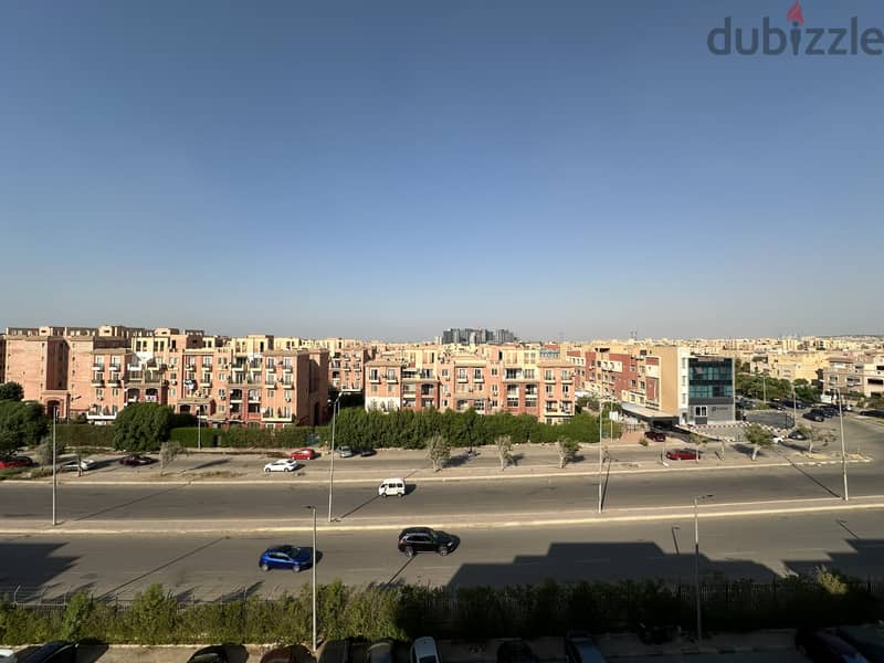 للبيع شقة بكمبوند دار مصر الحي ١٢ الشيخ زايد ١٣٠ متر بحري فيو مفتوح 1