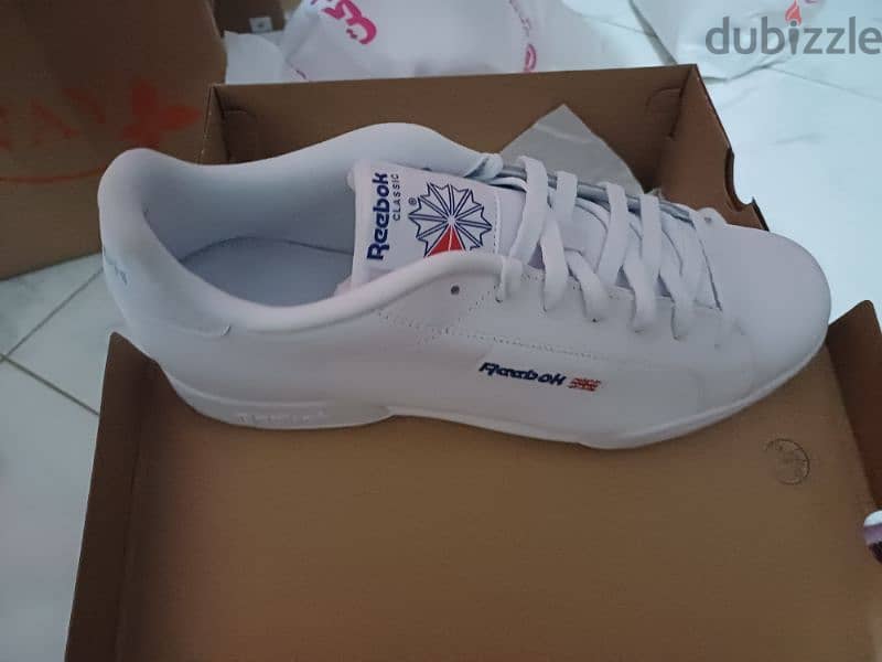 Reebok Sneakers White Shoes 2