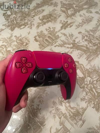 Dualsense ps5 controller cosmic red/ذراع تحكم بلايستيشن ٥ احمر اصلي