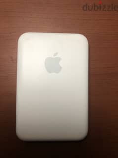 Apple mag safe battery pac
