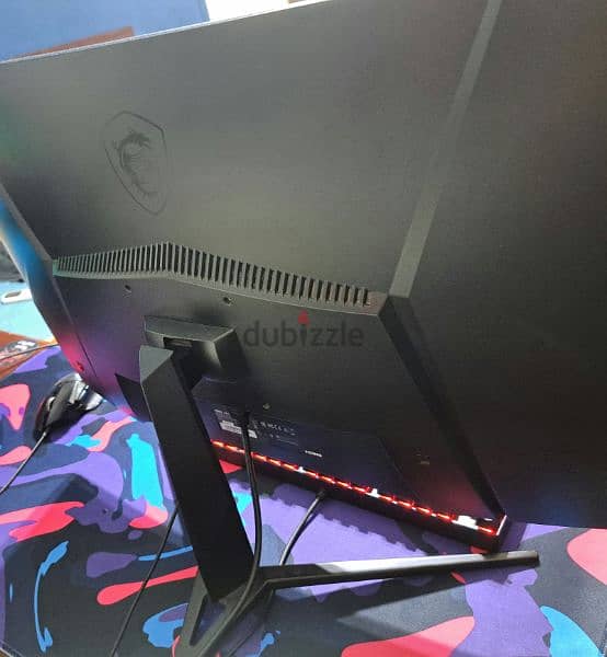 Curved Gaming Monitor MSI G27C4 FHD 3