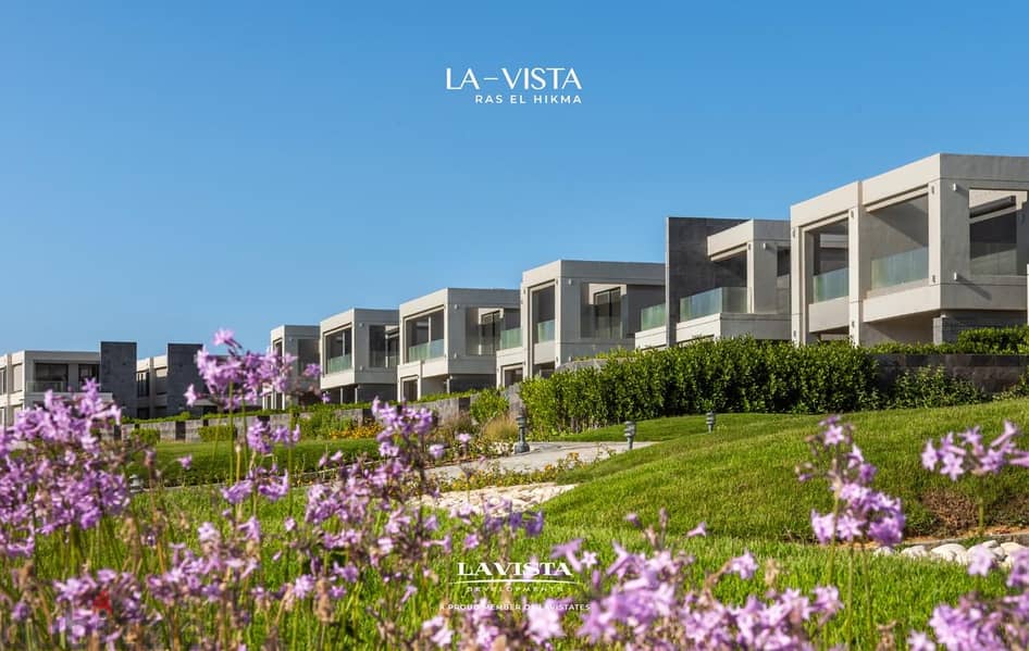 بمقدم 5% فقط وتسهيلات مميزه شاليه للبيع ف لافيستا LAVISTA RAS EL HIKMA 1