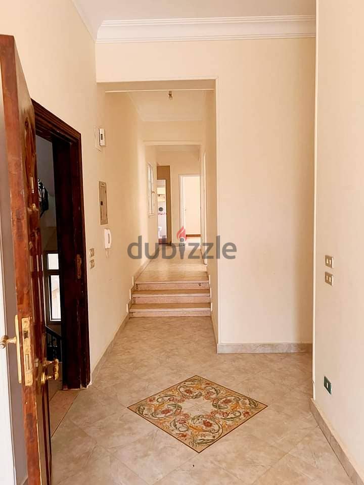 Apartment for rent in the Second District, near Fatima Sharbatly Mosque The video is open 2