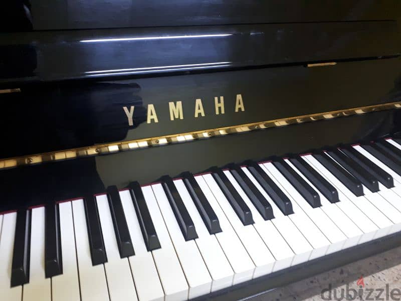 YAMAHA  U1  as new    بيانو ياماها موديل U1 بحاله المصنع 0