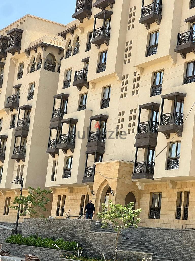 ready to move apartment in the heart of Cairo (New Fostat), 3 rooms, ultra lux , ready for inspection now, DP/ 708,000 & installments 7 years 1