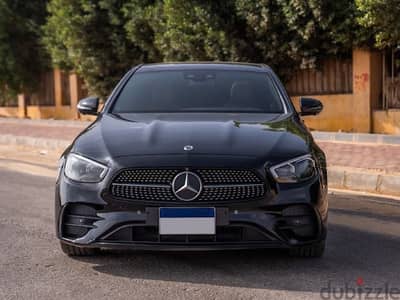 Mercedes E300 AMG 2022 for rent - سيارة مرسيدس للإيجار