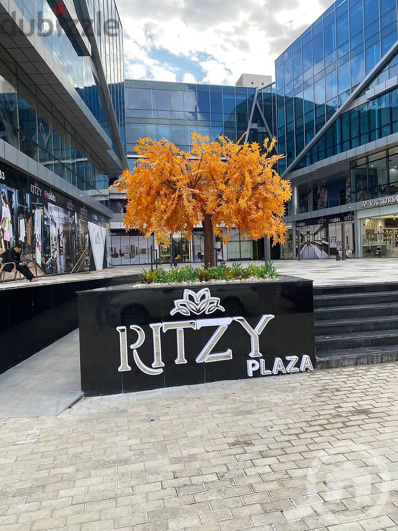 مكتب للايجار تشطيب و تكييفات داخل ريتزى بلازا الشيخ زايد Ritzy Plaza 4