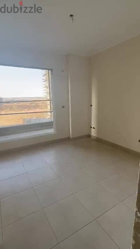 Apartment for sale in Nour City, the first smart city in Egypt, area of ​​119 sqm, old reservation, fourth floor, sea view, distinctive view 20