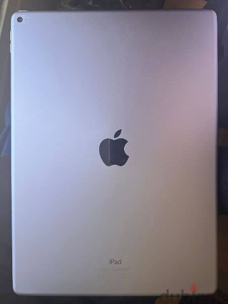 iPad pro (1st generation) 12.9 inch 6