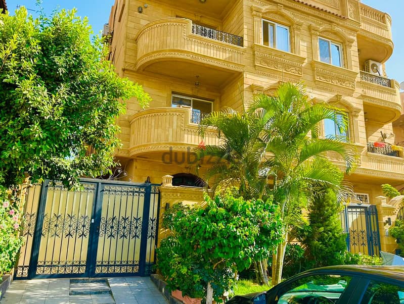 شقة بتراس للبيع جاهزة للسكن في منطقة فيلات الياسمين التجمع الاول 1st-settlement 10