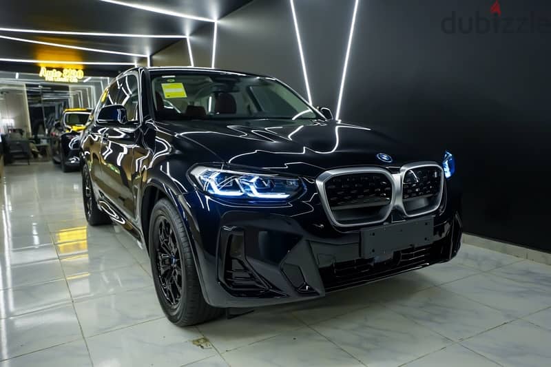 BMW iX3 2024 بي ام دبليو اي اكس3 1