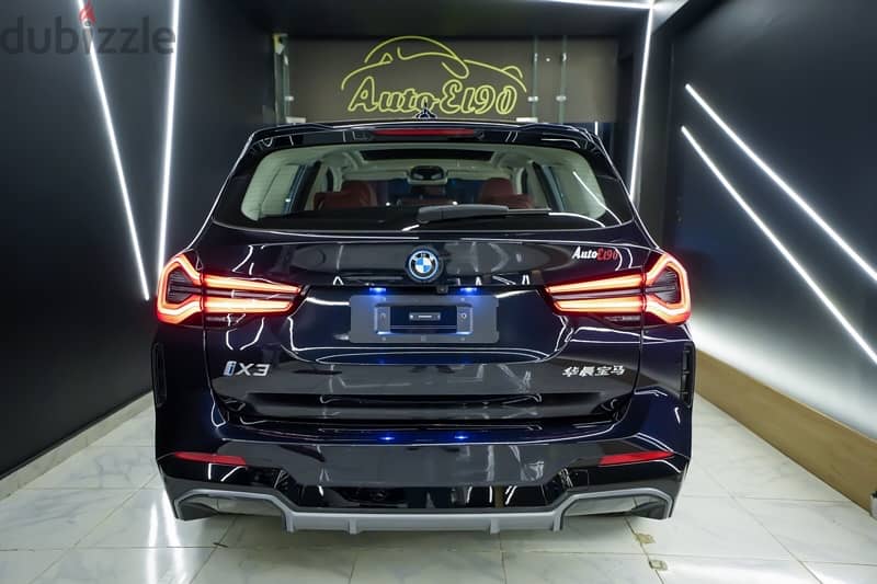 BMW iX3 2024 بي ام دبليو اي اكس3 3