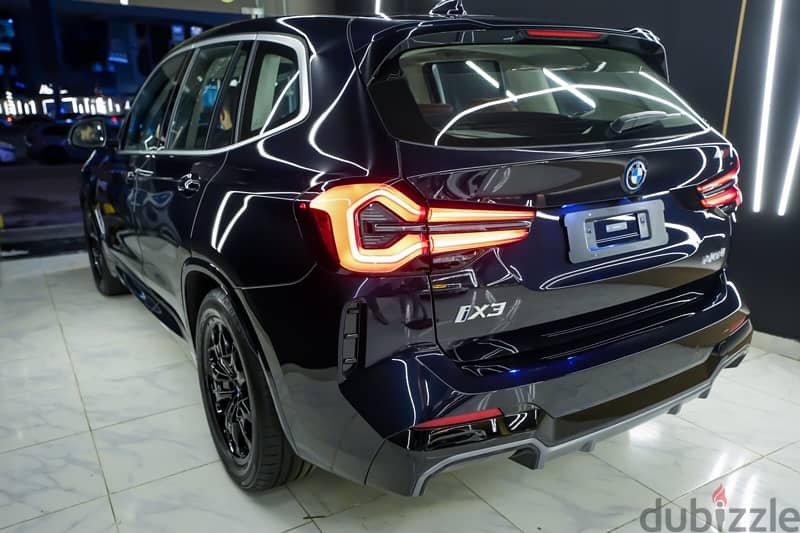 BMW iX3 2024 بي ام دبليو اي اكس3 5