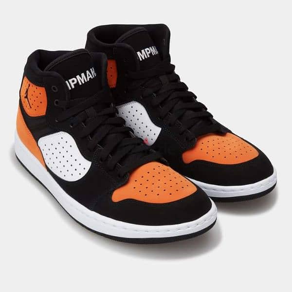 ORIGINAL JORDAN ACCESS
SIZE 43 3