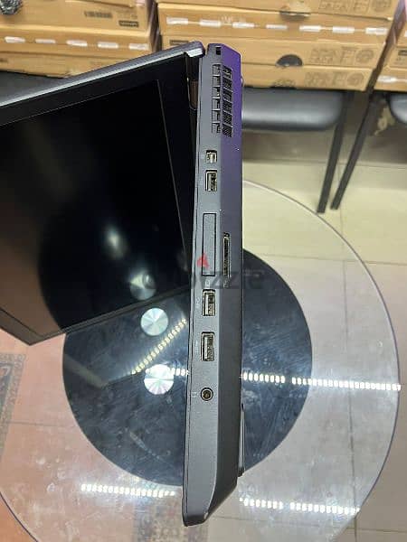 وحش ال Workstation ال Lenovo Thinkpad P70 3