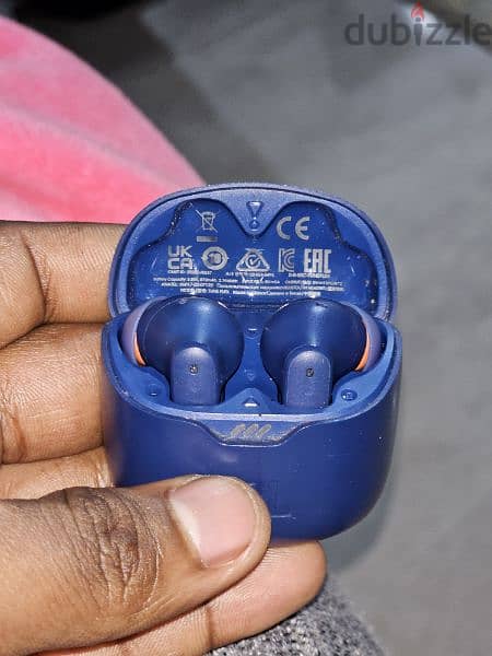 JBL Tune Flex True Wireless Noise Cancelling Earbuds Blue (BLU) 2