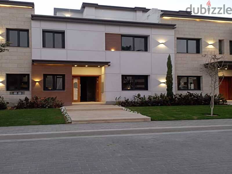 Amazing Town house with installments over 5 years for sale in Azzar 2 0