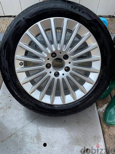 Mercedes-Benz wheel with tyre size 17 0