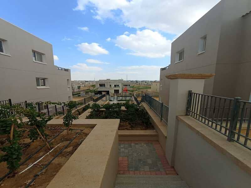 Town House Middle  Fully Finished with Kitchen and Ac's For Sale at Uptown Cairo - Emaar 3