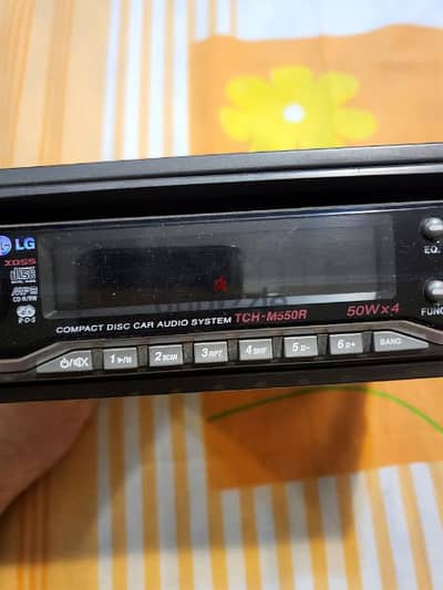 car cd LG بحالته كلجديد