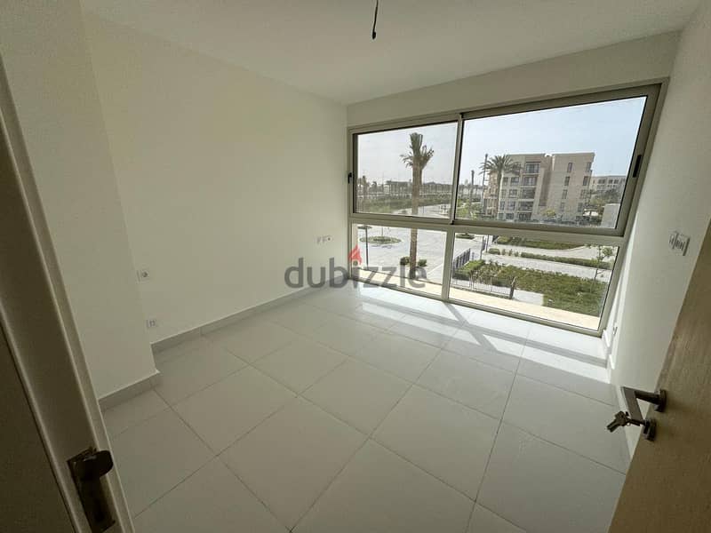 Fully Finished and Ready to Move Chalet for Sale in Marina West Marassi 11