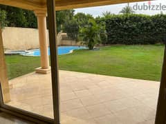 For rent, a fully furnished villa with a private pool, 4 rooms, in The Villa Compound, Fifth Settlement