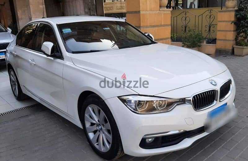 BMW 318 luxury 2019 - بي ام دبليو بحالة الزيرو فابريكا بالكامل 1