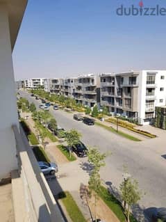 2BR apartment with a private garden for sale in installments over 8 years and discounts of up to 70%