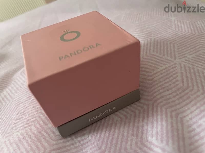 pandora ring with box 1