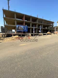 Shop for sale in Fifth Settlement, in front of Concord Plaza and Banque Misr, Ready to move, ground floor, 33 square meters, with an outdoor area