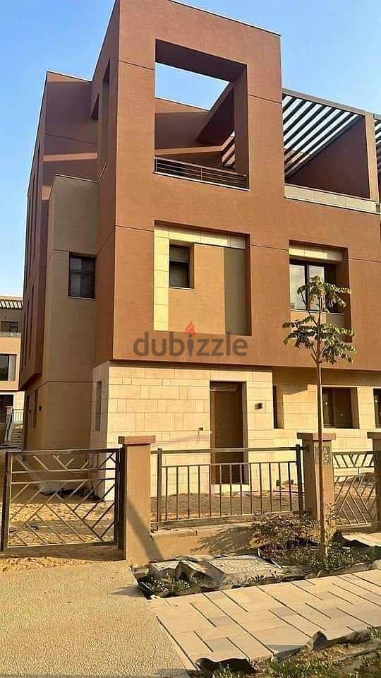Ready to Move Townhouse for Sale with Down payment and Installments in District 5 New Cairo Very Prime Location 1