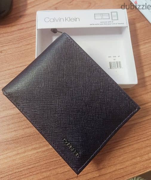 NIB Calvin Klein Wallet 1