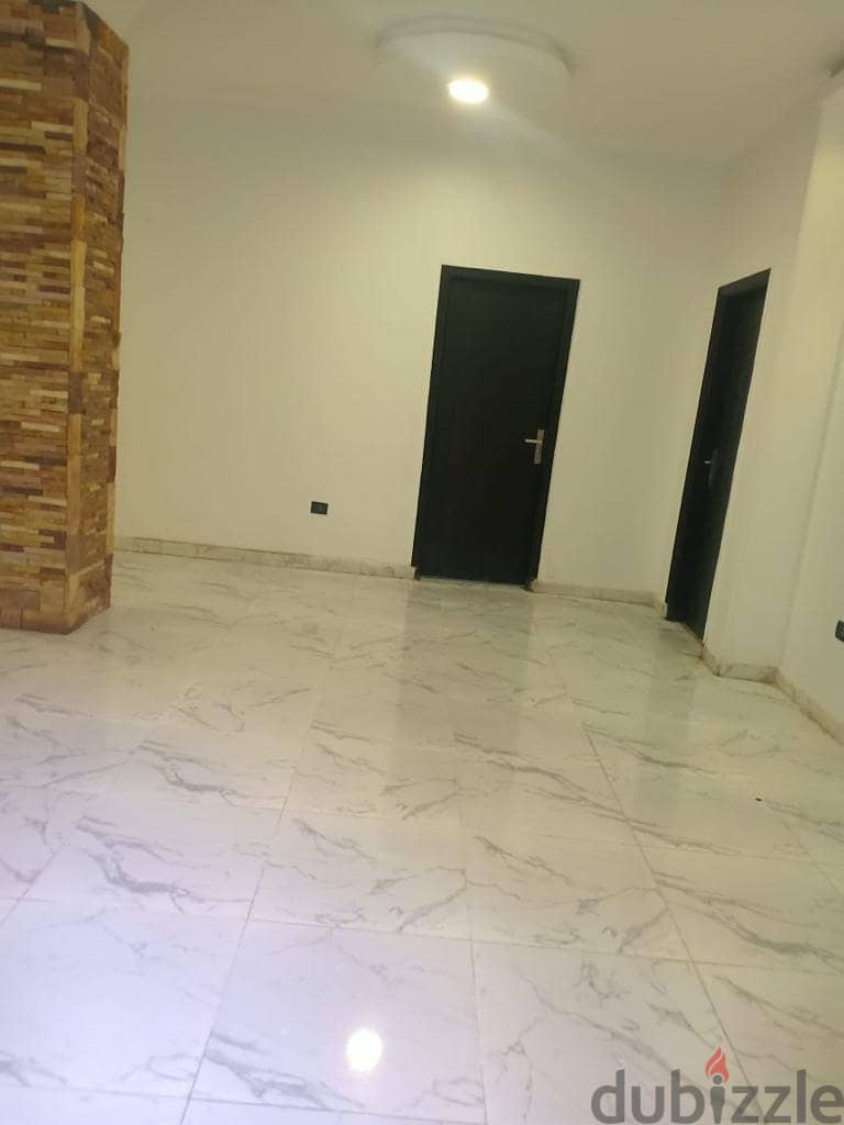 Duplex for rent in Sheikh Zayed 0