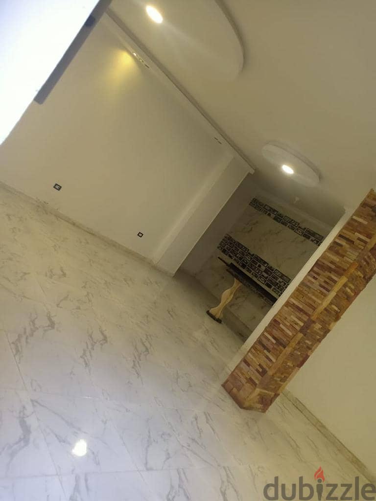 Duplex for rent in Sheikh Zayed 1