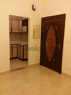 شقة للإيجار السكني 110 م بسموحة خطوات لشارع مصطفى كامل
