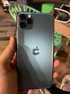 كسررر زيرو 256 iPhone 11 pro بحالة ممتازة