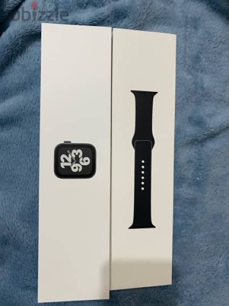 Apple Watch SE FIRST generation 44 mm 2
