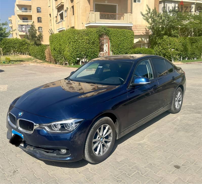 BMW 318 2019 2