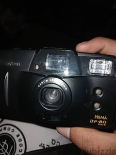 كاميرا كانون قديمه التراز