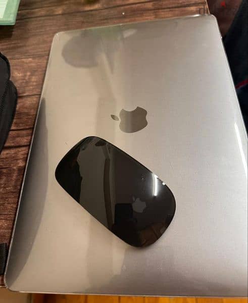 Apple 2020 MacBook Air Laptop: Apple M1 chip. 3