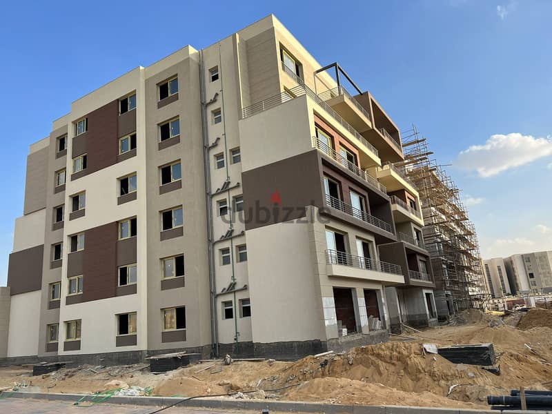 Apartment 70 m Fully finished for sale in Palm hills New Cairo شقة 70 م متشطبة بالكامل للبيع تكملة اقساط في بالم هيلز نيو كايرو 1