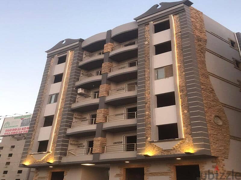 Apartment for sale, immediate receipt, in a fully-serviced compound 7