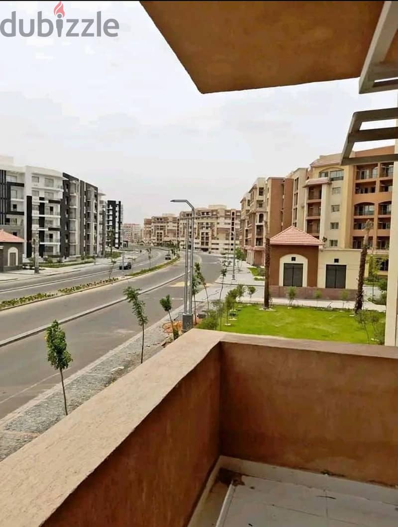 شقة للبيع 145 متر تشطيب سوبر لوكس بمقدم 10% بالعاصمة الادارية في كمبوند المقصد al maqsad 3