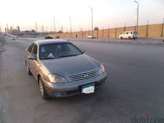 For sale Nissan Sunny 2011 نيسان صني 0