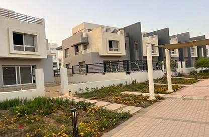 Middle Modern Townhouse 250m Viewlandscape with installments in Hyde Park Compound Fifth Settlement 6