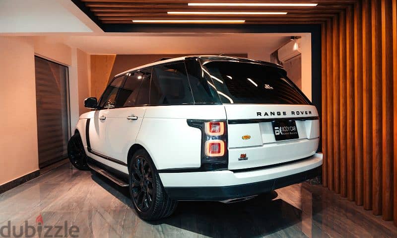 فوج Range Rover Vogue
2019 18